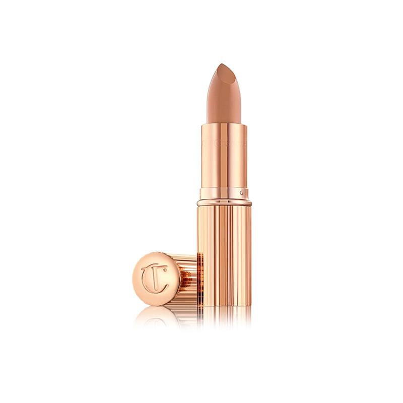  Charlotte Tilbury K.I.S.S.I.N.G Lipstick - Moisturizing & Hydrating Lipstick with Light-Diffusing Pigments for a Luminous Finish & Fuller-Looking Lips