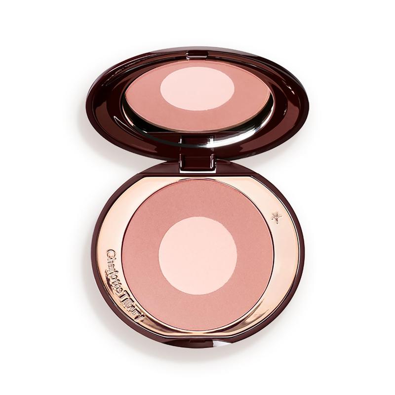  Charlotte Tilbury Cheek to Chic Powder Blush - Two-Tone Cheek Makeup with a Radiant, Luminous Finish - Buildable Color that Smooths, Buffs & Blends for a Light Reflecting Glow