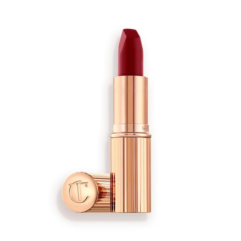  Charlotte Tilbury Matte Revolution Lipstick - Long Lasting, Matte Lipstick with Buildable Color & Lip-Loving Ingredients - Creamy, Easy to Blend Formula